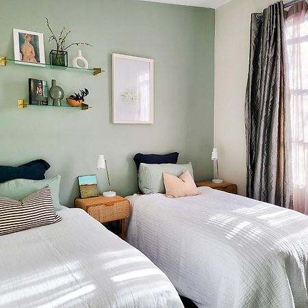 Artist Photographers Home Studio Auckland Extérieur photo